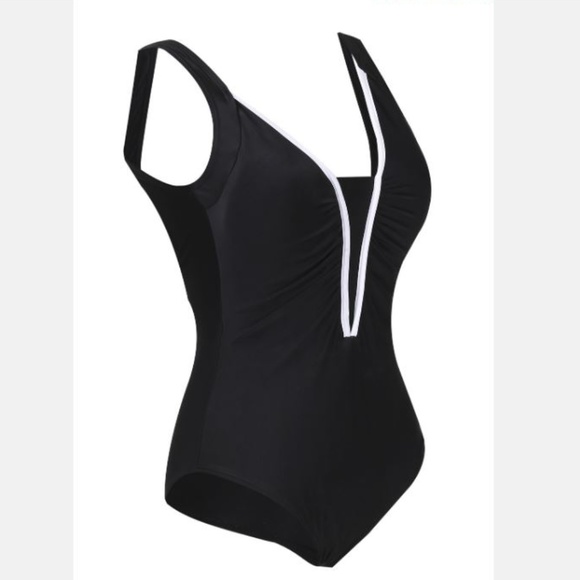 NEW WOMEN'S ONE PIECE SWIMSUIT BATHING SUITS BLACK WOMENS SIZE 3XL BEACH RESPORT - Picture 4 of 5